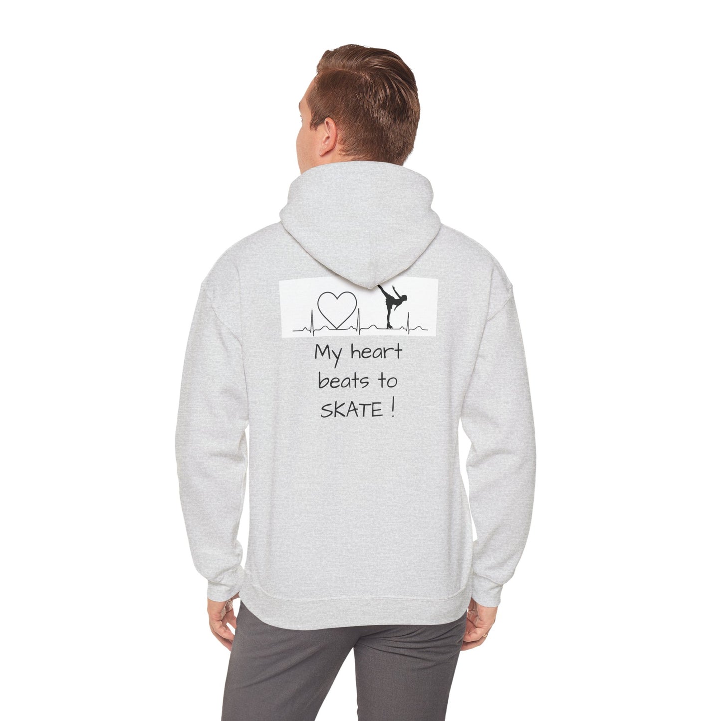 My heart beats to skate—Unisex Heavy Blend™ Hooded Sweatshirt