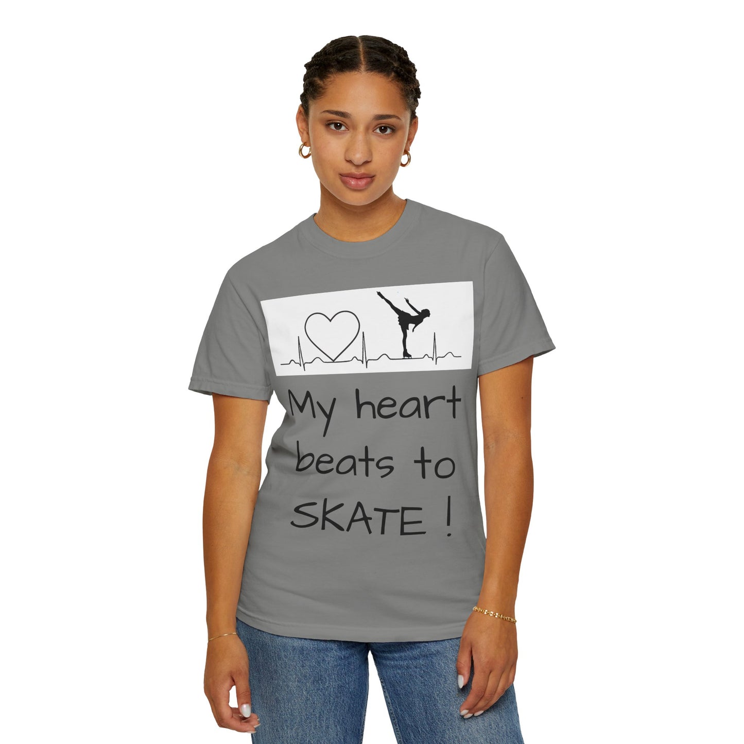 My heart beats to skate—Unisex Garment-Dyed T-shirt